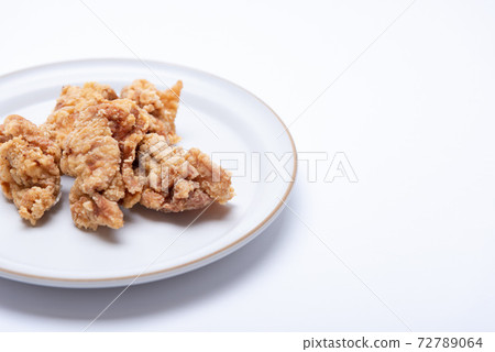 Deep-fried chicken Deep-fried chicken 72789064