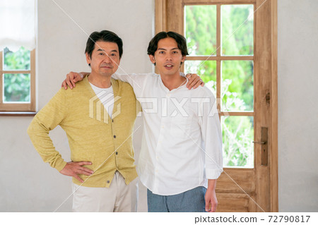 Good father and son 72790817