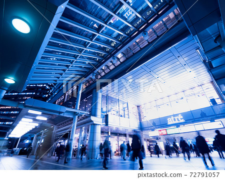 東京品川站黃昏 72791057