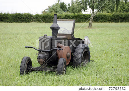 Vintage German tractor Lanz Bulldog in Choczewo, Pomerania, Poland 72792582