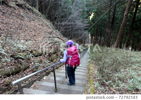403 steps on Mt. Ishiwari 403 steps on Mt. Ishiwari 72792583