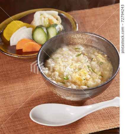 After all, the hot pot dish is porridge. After all, the hot pot dish is porridge. 72794243