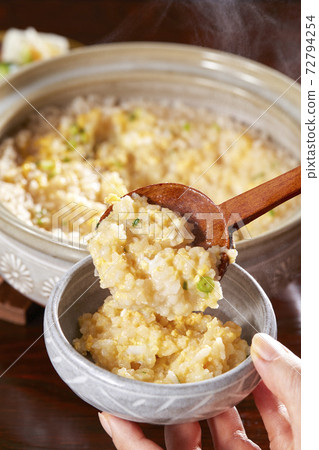 畢竟,鍋盤是一道雜菜。 畢竟,鍋盤是一道雜菜。 72794254