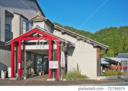 [Tanigumitokuzumi Station] Tanigumitokuzumi, Ibigawa-cho, Ibi-gun, Gifu Prefecture 72796074