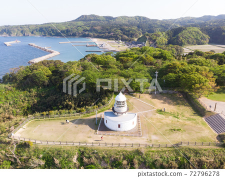 [Ishikawa Prefecture] Rokkosaki Lighthouse 72796278