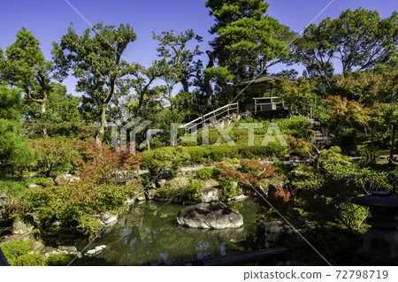 Yoshikien Garden, Nara City, Nara Prefecture 72798719