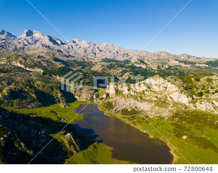 Mountain lakes of Covadonga Mountain lakes of Covadonga 72800648
