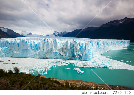Glacier Perito Moreno and mountains Glacier Perito Moreno and mountains 72801100