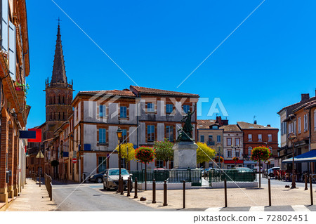 Picturesque streets of the old city Muret on sunny summer day Picturesque streets of the old city Muret on sunny summer day 72802451