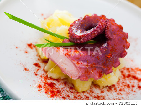 Seafood dish – boiled octopus with potato Seafood dish – boiled octopus with potato 72803115