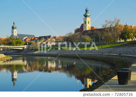 Gyor buildings on bank of Raba river Gyor buildings on bank of Raba river 72805716
