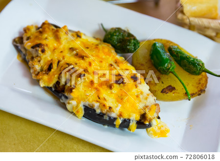 Eggplant stuffed with meat Eggplant stuffed with meat 72806018