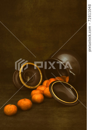 Still life with tangerines and kitchen utensils Still life with tangerines and kitchen utensils 72811048