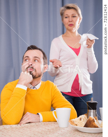 Mature mother and son quarrel Mature mother and son quarrel 72812414