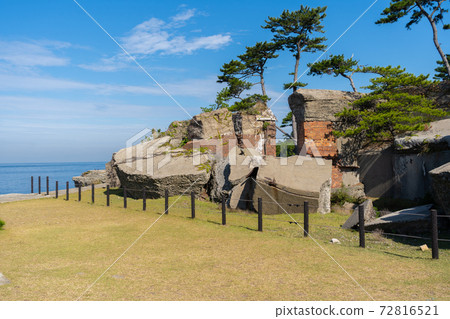 [Wakayama Prefecture] Tomogashima 72816521