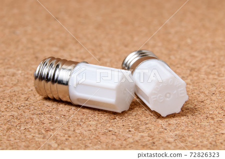 照明，發光，光，燈，發光燈泡，光，日用品，電，熒光燈，家庭用品 72826323