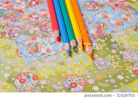 Colored pencils, pencils, pencils, stationery, stationery, origami, colored pencils, origami, crafts, Japanese patterns, patterns 72826703