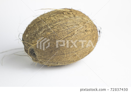 Coconut nut isolated on white background 72837430
