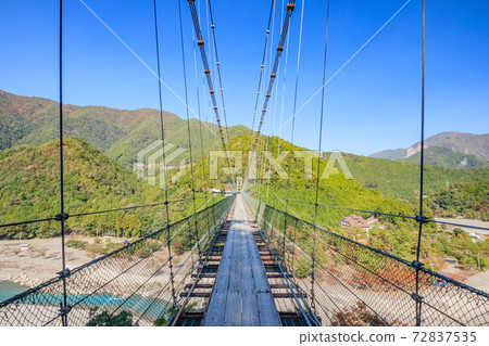 Autumn Tanize Suspension Bridge, Totsukawa Village, Nara Prefecture Autumn Tanize Suspension Bridge, Totsukawa Village, Nara Prefecture 72837535