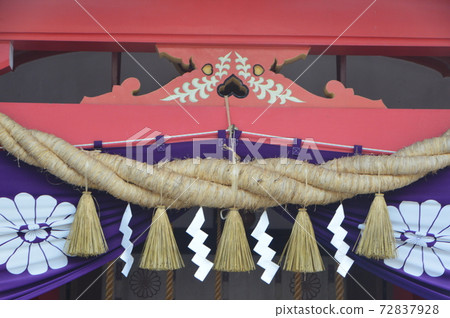 Shimenawa /菊花頂(宮城縣仙台市青葉區宮城縣Agata Gokoku神社供奉禮堂/ 1河內町) Shimenawa /菊花頂(宮城縣仙台市青葉區宮城縣Agata Gokoku神社供奉禮堂/ 1河內町) 72837928