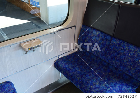 Fixed cross seats for railroad cars Fixed cross seats for railroad cars 72842527