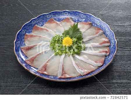 第一次 72842571