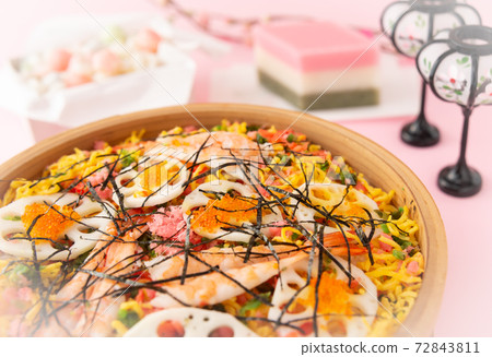 Hina Matsuri和Chirashi Sushi Gome Chirashi Gome Sushi配料Hina Matsuri慶祝 72843811