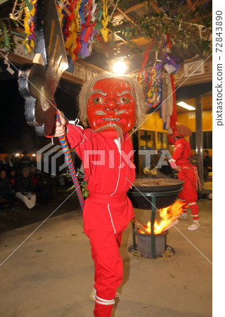 A powerful demon (Sakaki demon, Tsugu no Hanamatsuri, Shitara Town, Aichi Prefecture) 72843890