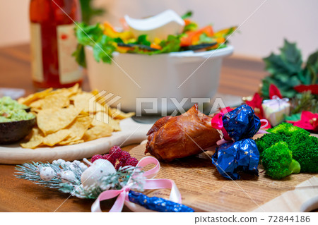  Christmas party 72844186