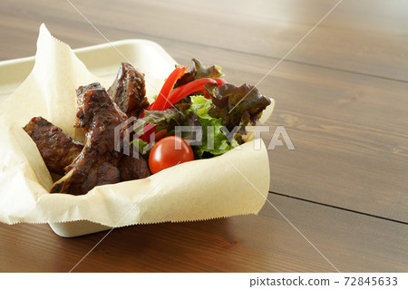 Takeaway spareribs 72845633