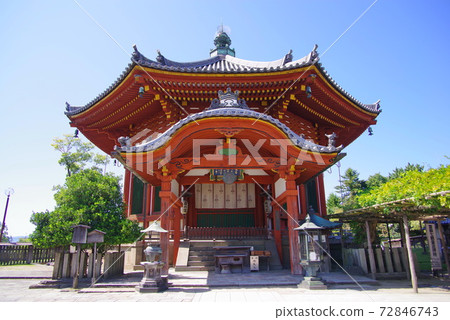 奈良古城的世界文化遺產古福寺七連堂 奈良古城的世界文化遺產古福寺七連堂 72846743