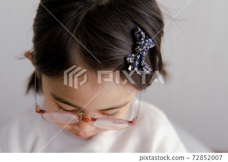 兒童女孩畫像 兒童女孩畫像 72852007