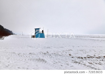 Frozen sea Frozen sea 72853633