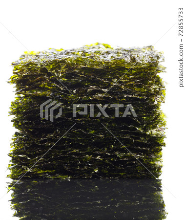 dried nori seaweed laminaria sheets, isolated on white 72855733