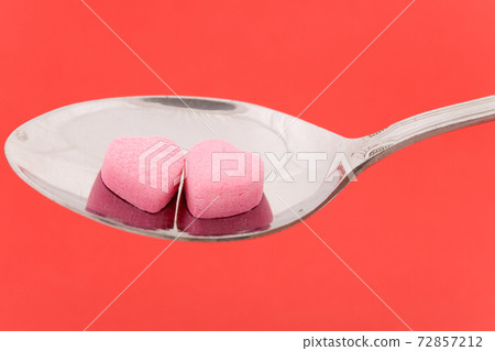 Love Pill Love Pill 72857212