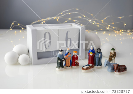 Happy Epiphany day, three kings day. Calendar with three kings on white background Happy Epiphany day, three kings day. Calendar with three kings on white background 72858757