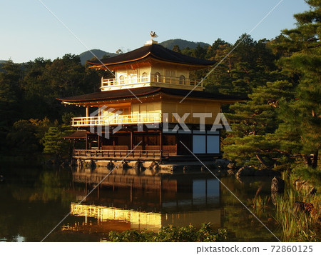 Kinkakuji on a sunny day Kinkakuji on a sunny day 72860125