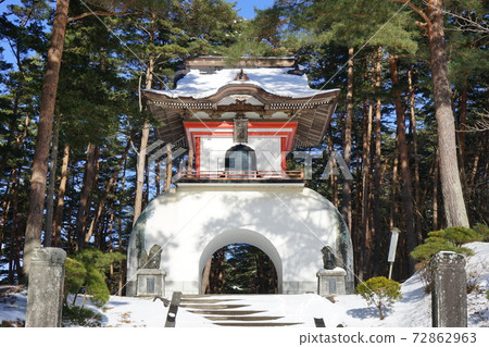 遠野的冬天福泉寺 72862963