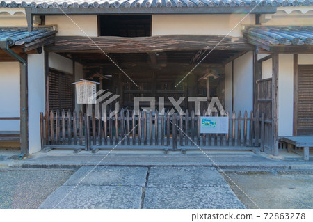 Oishi House Garden Gate (Ako Castle Ruins) 72863278