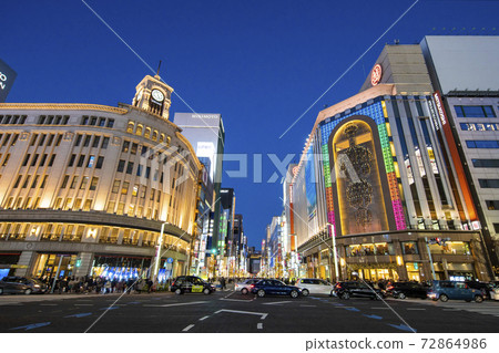 Tokyo Ginza 4th Street intersection at night 72864986