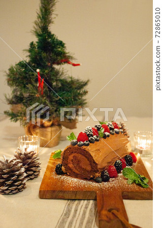 手工製作的聖誕蛋糕 72865010