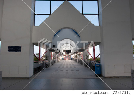 29 Jan 2006 the Flyover or overpass at the HKUST 72867312