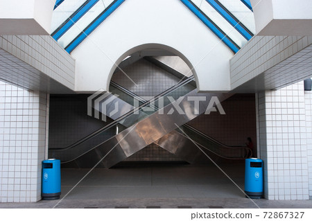 29 Jan 2006 the Flyover or overpass at the HKUST 72867327