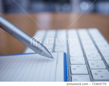 Business image · notebook · keyboard Business image · notebook · keyboard 72869770