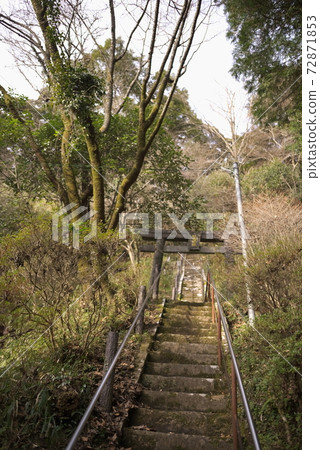 Bungoono City (Miemachi) Sugao Stone Buddha 72871853