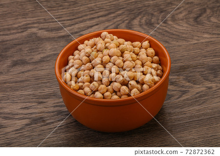 Vegan cuisine - Dry chickpea heap 72872362