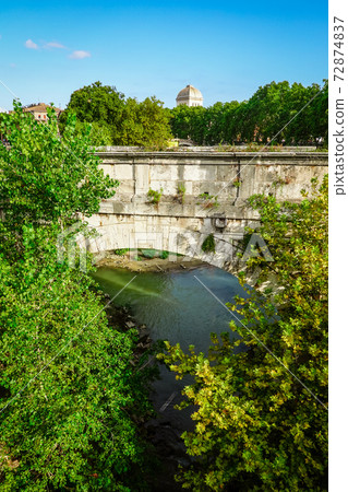 羅馬最古老的石橋，橫跨特維爾河，地段橋，埃米利烏斯橋（從帕拉蒂諾橋出發） 72874837