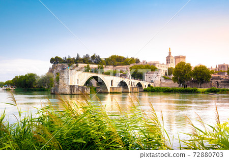 Saint Benezet bridge in Avignon in a beautiful summer day, France 72880703
