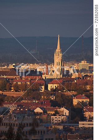 Budapest evening 72882088