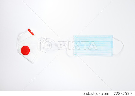 Disposable Particulate Valved Respirator FFP3. Protection against Covid-19, particles, gases. Fine dust medical mask FFP 3 with breathing valve 72882559